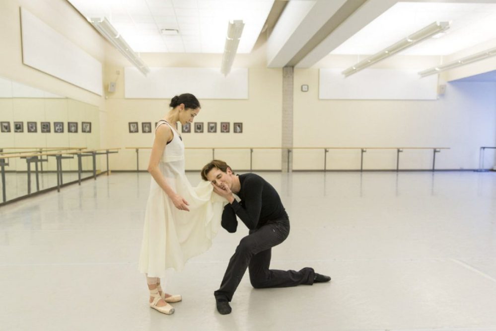 svetlana-and-evan.jpg.size.custom.crop.1086x724